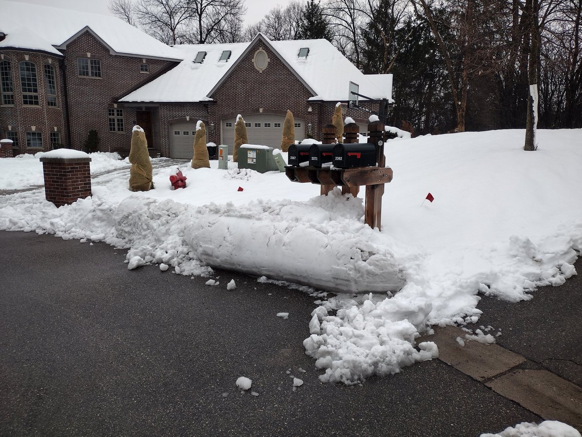 The @MinnetonkaMN plow driver should be fired. They should know not to block mailboxes. I have 34 cul-de-sacs on my mail route and most were bad today - but this is just egregious! #ForShame