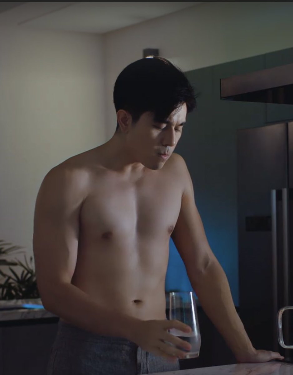 Serratedspirit's tweet photo. Dahil dito nabawasan ang reklamo sa viu🔥😅

KIMPAU tuesWWWSKiligSeries

#LinlangResulta #WWWSKEP7
#WhatsWrongWithSecretaryKimPH 
#KimPauOnViu #KimPauOniWantTFC https://t.co/jZ5dUdvwq0