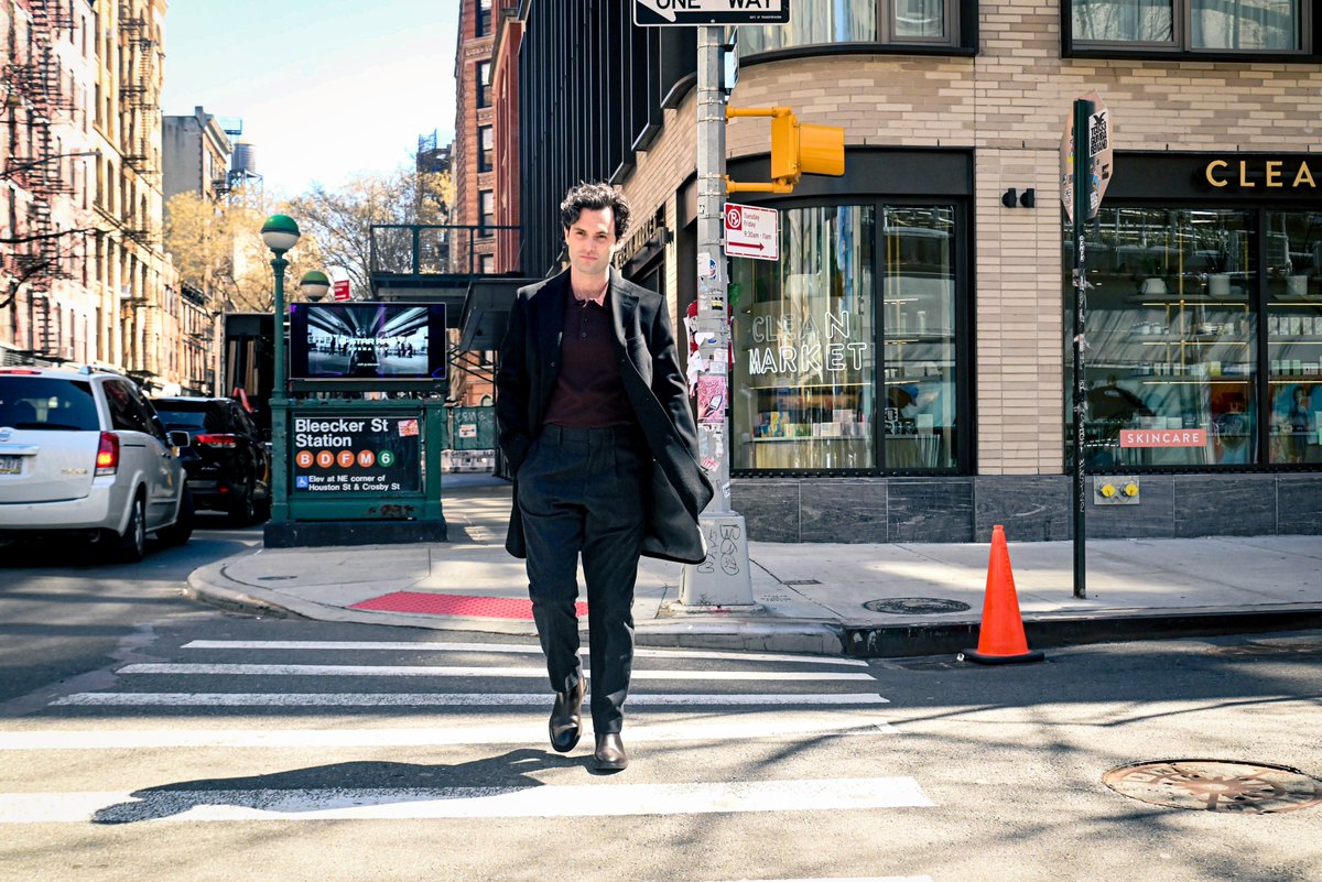 Spotted: Joe Goldberg in New York City.

The 5th and final season of YOU is now in production.