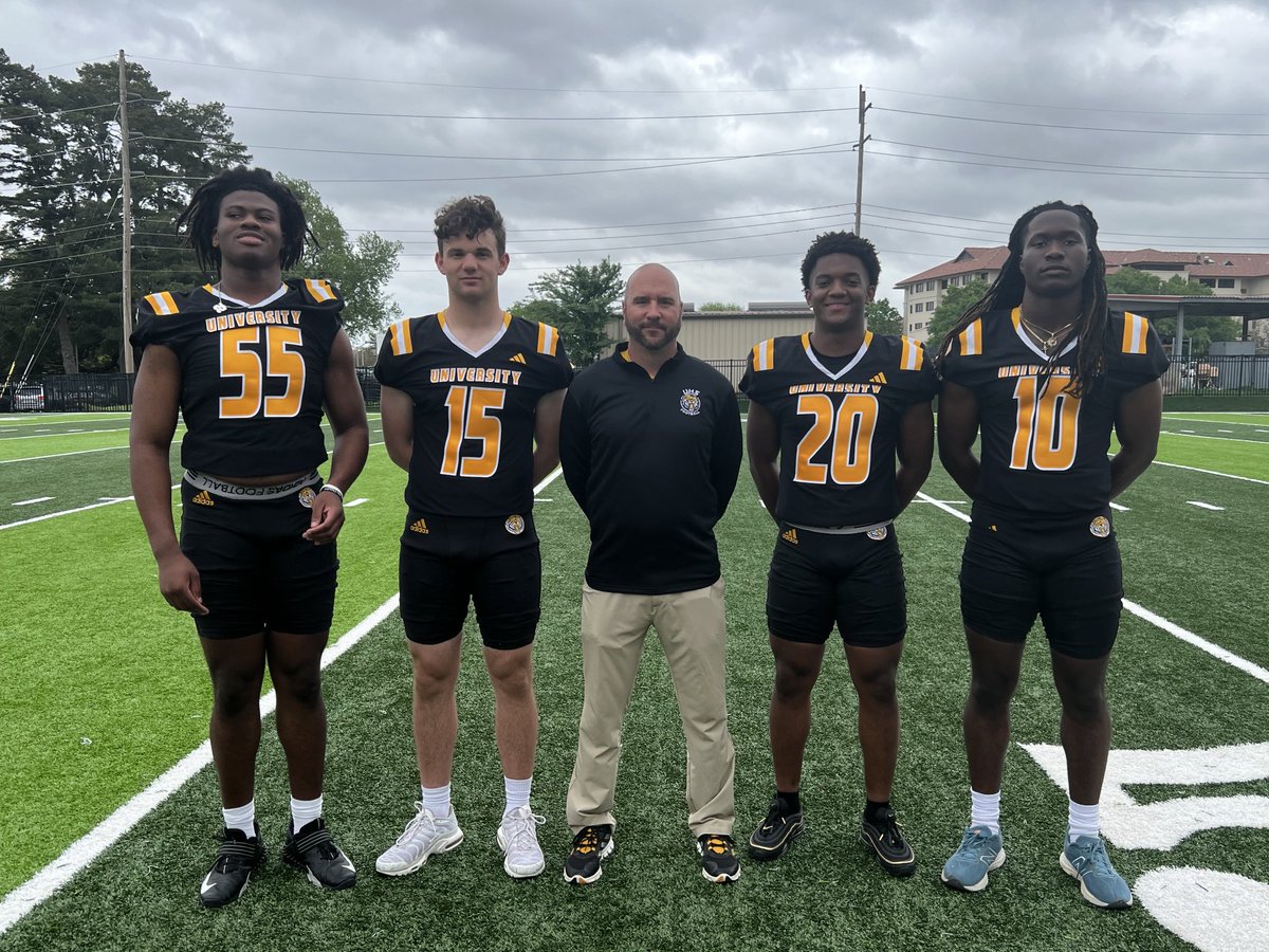 Many thanks to one of the top coaches in Louisiana Andrew Martin head coach University high school in Baton Rouge for taking the time to talk about his program and his very talented players. No doubt University HS is one of the top programs in the country.@andymartin30