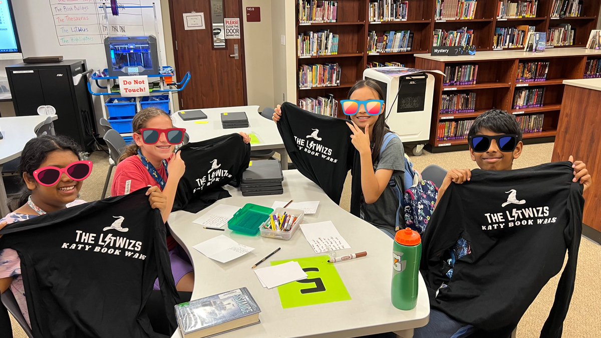 Our Katy Book Wars team, The LitWizs, are ready to compete tomorrow at Legacy Stadium!! Go Bulldogs! @katy_libraries @BeckJuniorHigh #katylibraries #bjhnolimits #connectatbeck #katybookwars