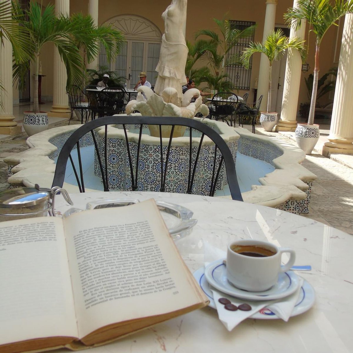 Majestuoso y legendario Hotel E La Sevillana 💃ubicado en la histórica ciudad de #Camagüey, celebra hoy su 8️⃣ aniversario.

Muchas felicidades les desea #CubanacanHoteles a este maravilloso colectivo ❤️💙

#CubanacanHoteles #HotelesEnCuba #CubaTravel #CubaUnica #TripToCuba