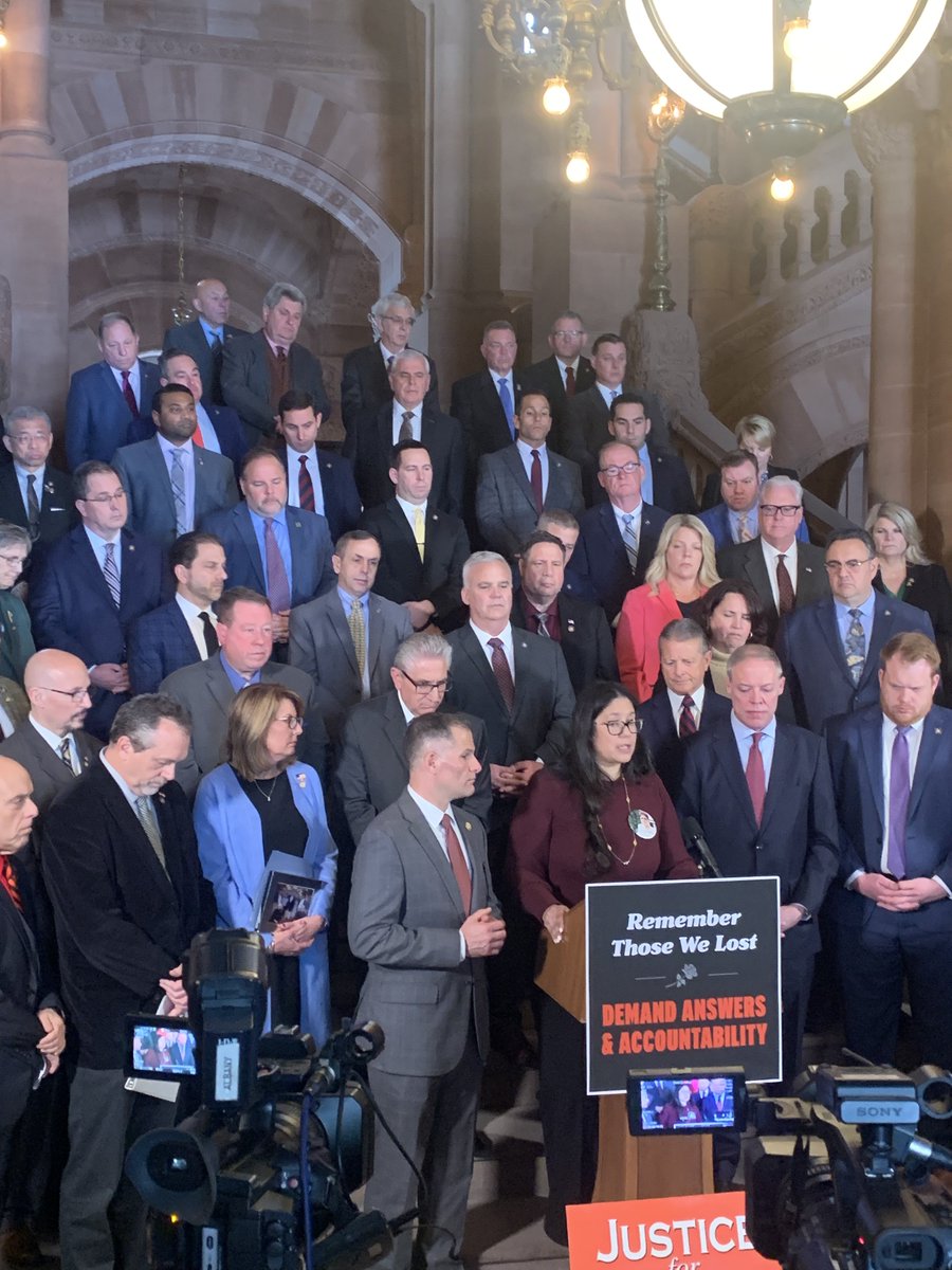 Today I joined my Republican colleagues from both chambers to stand with the families of those still mourning the loss of a loved one because of @HealthNYGov’s disastrous #COVID19 nursing home order. It’s been four years too long — we demand answers! My official statement 👇