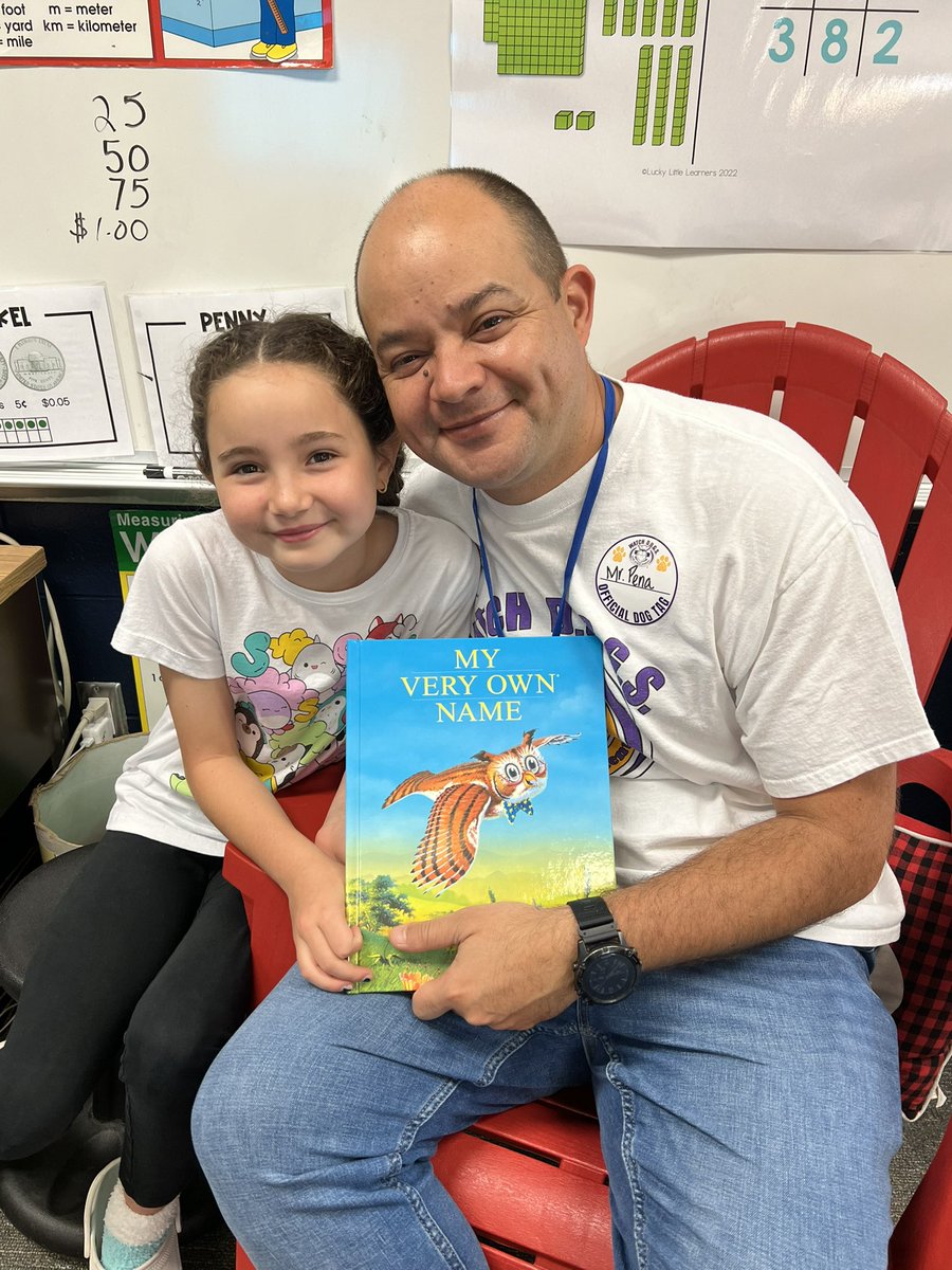 MsBlackshear143's tweet photo. Another Wonderful Watchdog! Thank you Mr. Peña. @HumbleISD_DWE https://t.co/Clzp9YNNGl