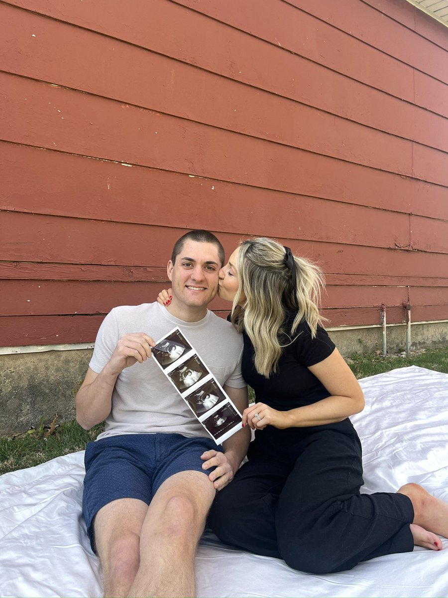 alysamargherio's tweet photo. oh my goodness all the love on this post has been overwhelming 🫶🏻🥺 here are some photos with my cutie husband! https://t.co/WdEK4J1FvS