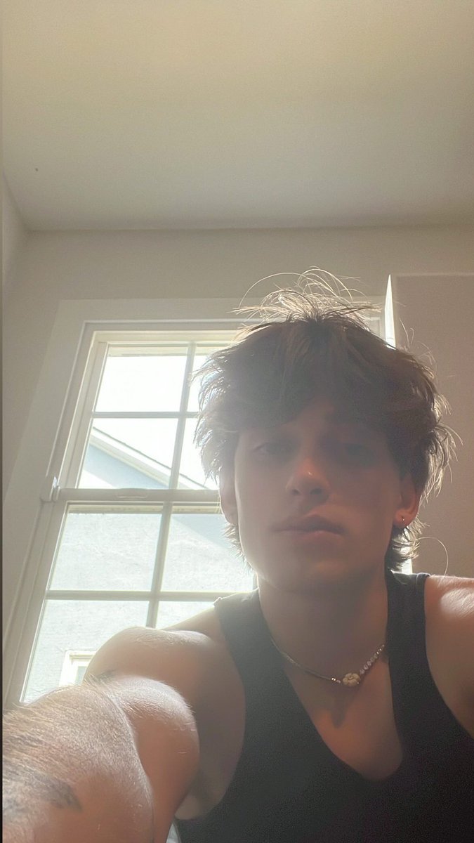 Johnny Orlando tweet media