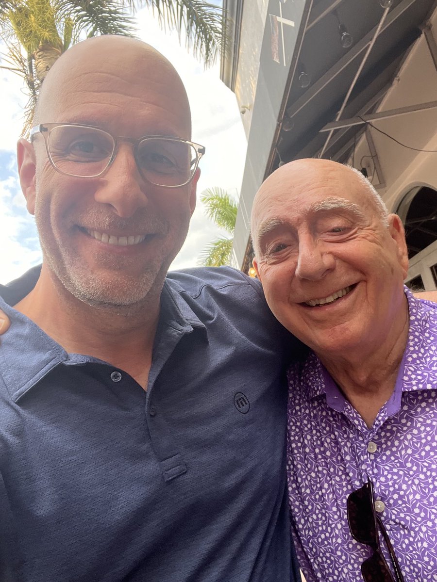 What a good day. Watched the #bluejays play in Bradenton then saw ⁦@DickieV⁩ and his lovely wife Lorraine for the first time in a couple of years. Dickie V is still a PTP’er!