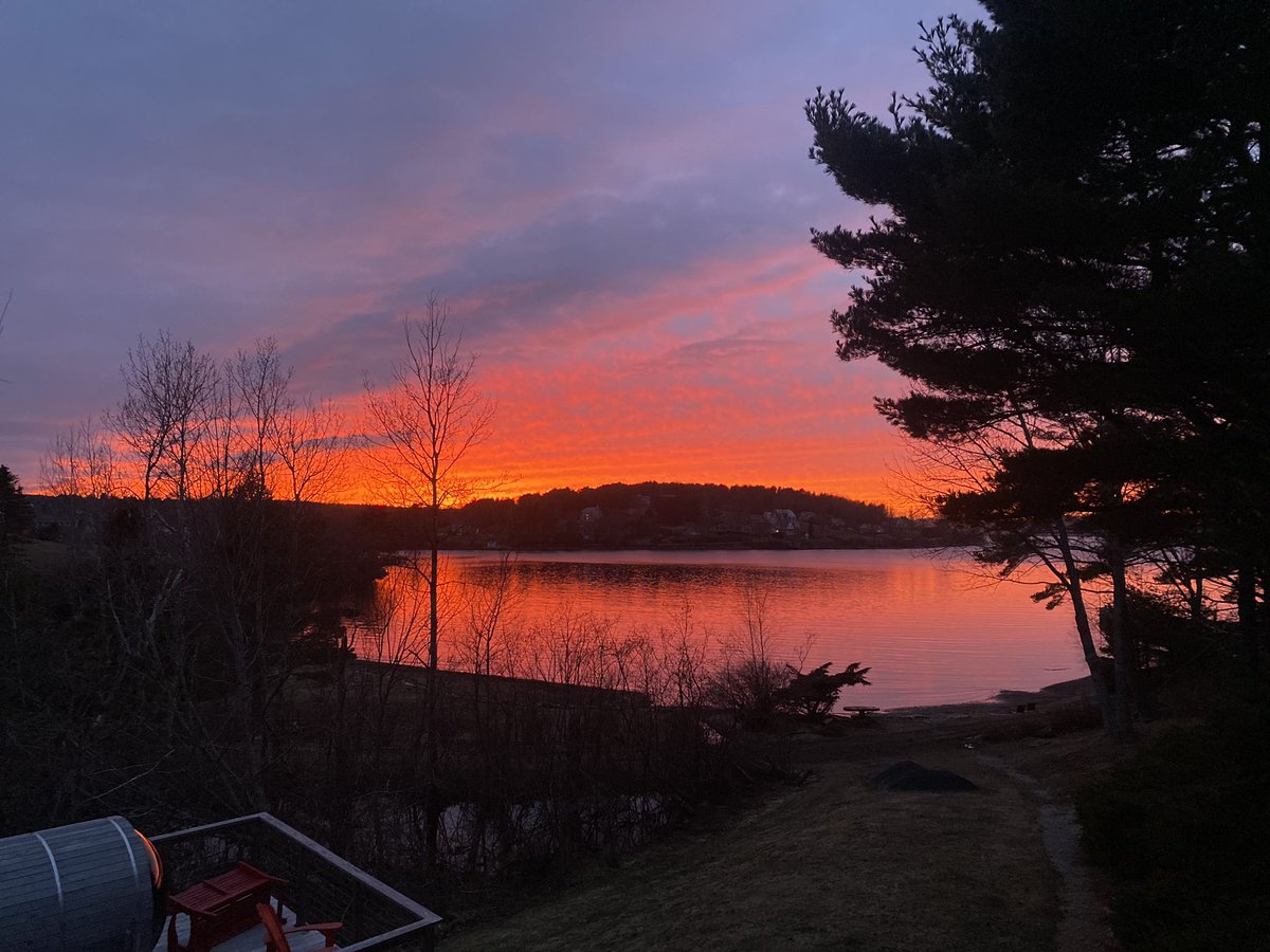 Home! Mother Nature painted the sky to put on a show for me!