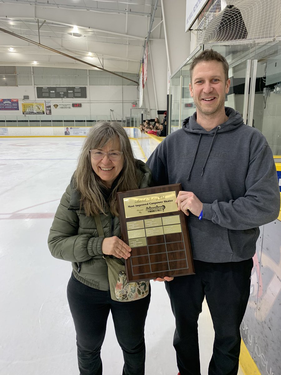 Congratulations to Mary Bender on winning the @livewell4life Community Character Award for the Mitchell Skating Club. Thanks for continuing to bring out the best in yourself and others. Keep up the great work! #ittakesacommunity