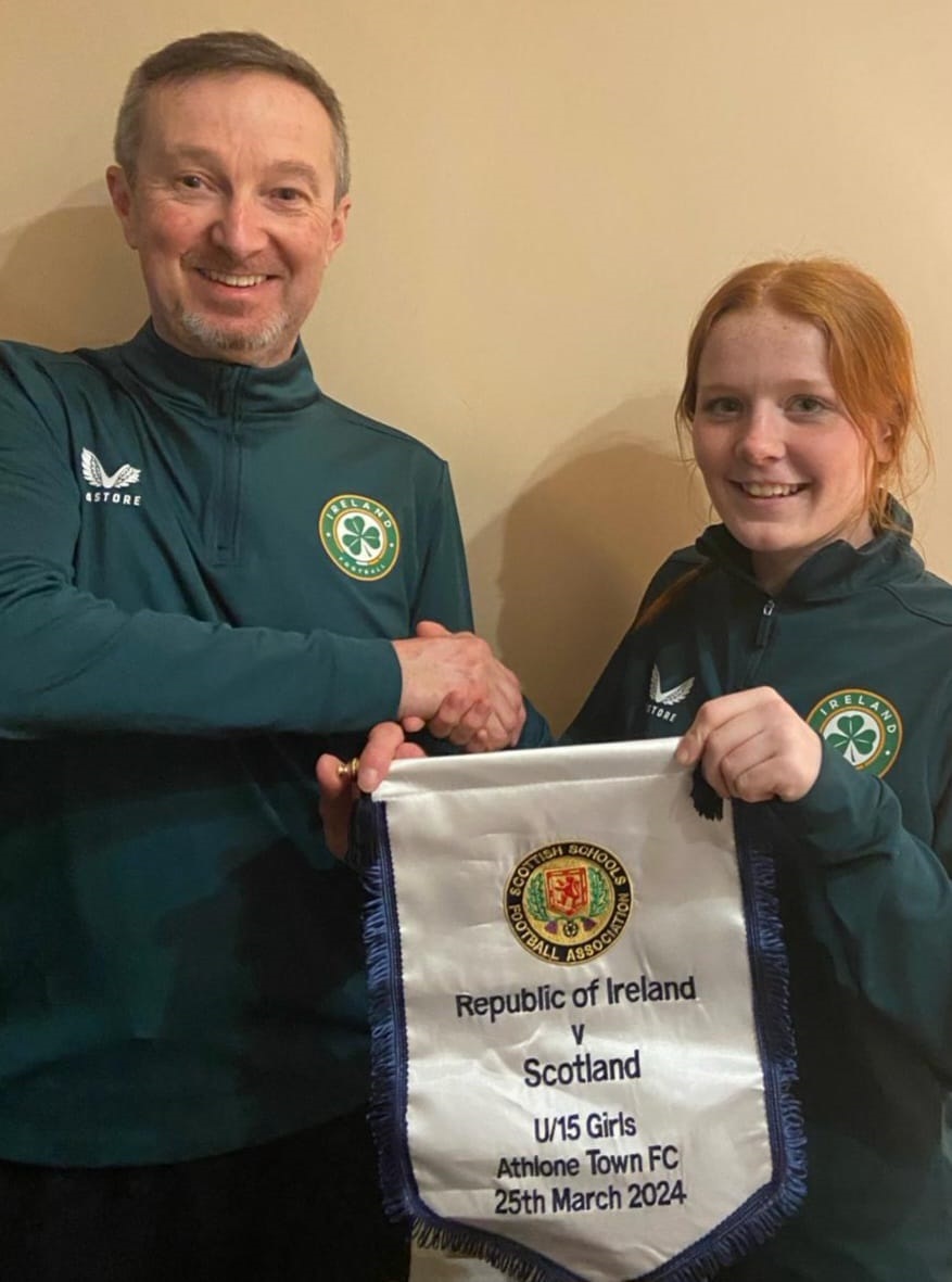 FAI Schools (@faischools) on Twitter photo ๐ซ POTM ๐ ๐ด๓ ง๓ ข๓ ณ๓ ฃ๓ ด๓ ฟ
๐ CONGRATS <a href="/CChiarain/">Colaiste Chiarain</a> pupil Sophie BYRNE who was selected as our Player of the Match this afternoon
๐๐ค๐งก A sterling performance from the Athlone starlet
โฝ๏ธ Head Coach <a href="/richiebfootball/">Richard Berkeley</a> doing the honours ๐ซ POTM ๐ ๐ด๓ ง๓ ข๓ ณ๓ ฃ๓ ด๓ ฟ
๐ CONGRATS <a href="/CChiarain/">Colaiste Chiarain</a> pupil Sophie BYRNE who was selected as our Player of the Match this afternoon
๐๐ค๐งก A sterling performance from the Athlone starlet
โฝ๏ธ Head Coach <a href="/richiebfootball/">Richard Berkeley</a> doing the honours
