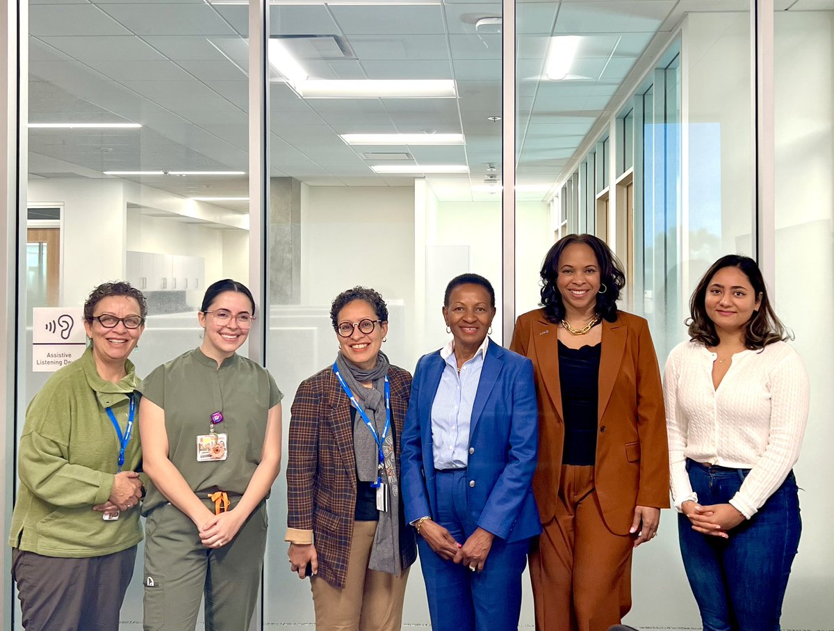 Thank you to @fortuna_lisa and @UCRSoM for the kind welcome today. We appreciated the opportunity to talk about ways we can collaborate and build the #FutureLeadersOfPsychiatry through our APA/APAF SAMHSA Minority Fellowship Program components and future programs.#50YearsOfImpact
