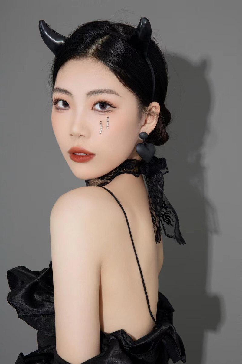 爱打点点的熊 tweet media