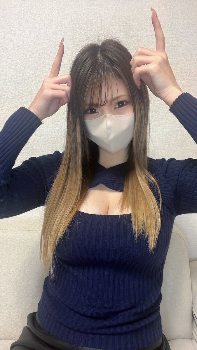 kyabakaku's tweet photo. おはよーん😍🫶

今日3/26(火)は
ラカータ大宮駅前店さんに初めて遊びに行くよん😆💓

ヴヴヴ狙いっ😎🌈
今日こそお万枚出したいなぁ🥺💕

お会いできる方、一緒に楽しみましょ🧸👑
朝のお話相手もよろしくね🥂

会えない人はXから応援してくれたら嬉しい😍✨

#ラカータ大宮駅前店 #PR 
#キャバ確 https://t.co/VPzFXu709T