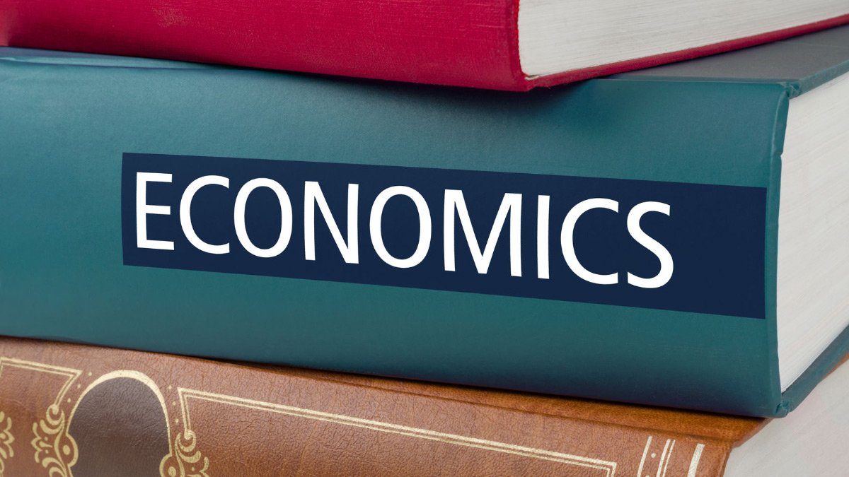 geogitonga's tweet image. Economics Exam Got You Eek-ing Out?  Master economic principles with our expert tutors! We&apos;ll demystify financial concepts &amp;amp; prepare you for success. #EconomicsHelp
