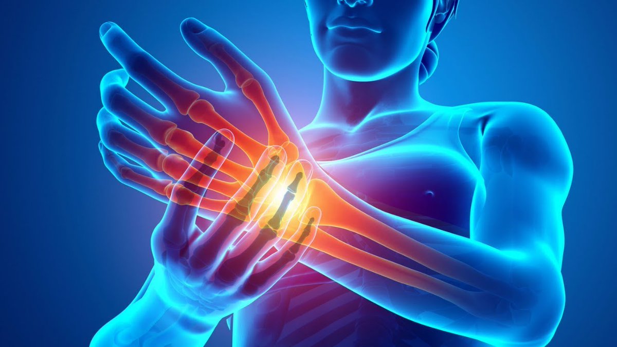 #handpain #wristpain #extremity #adjusting #specialist #drdanagona