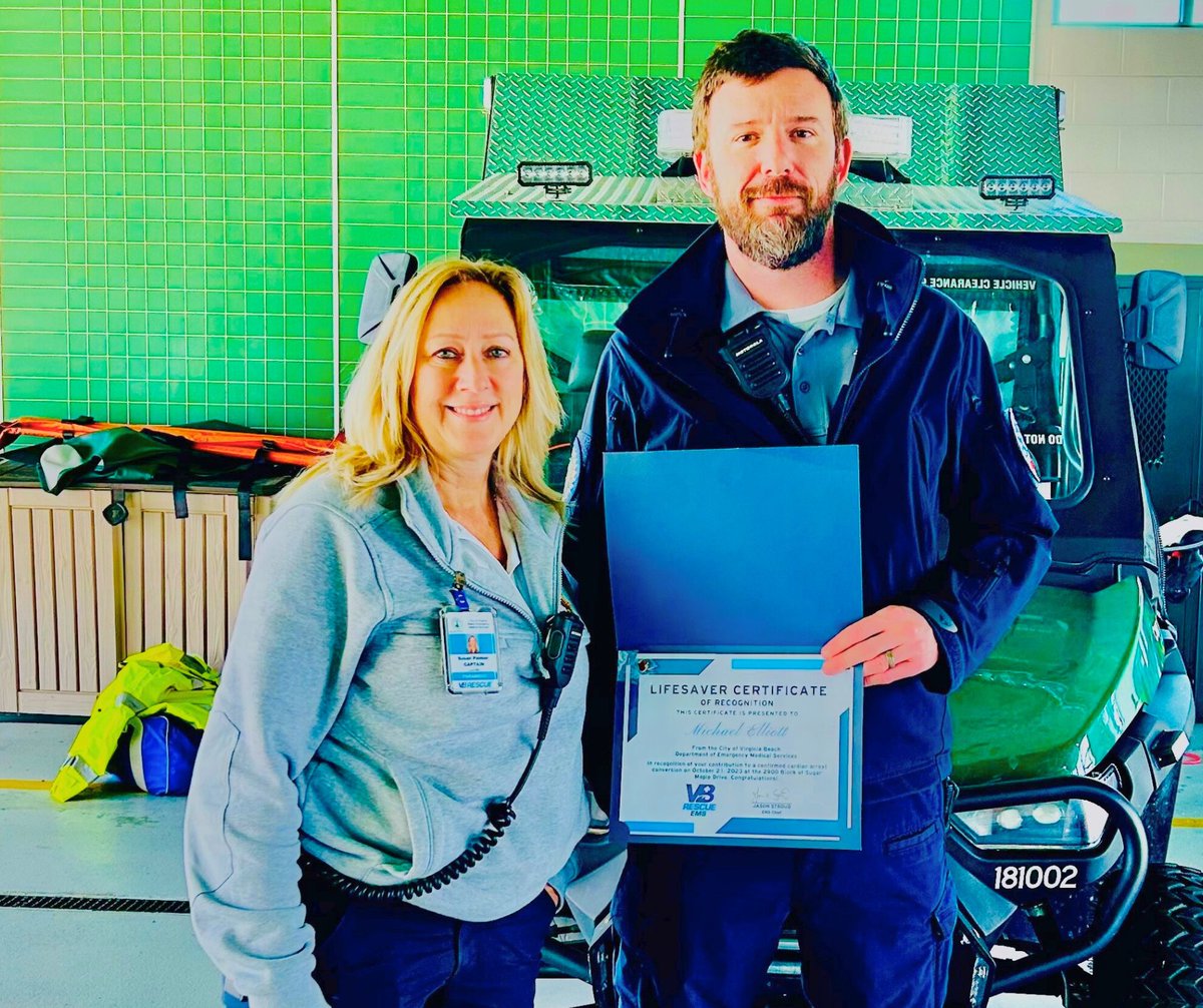 Congratulations to Senior Paramedic Mike Elliott on earning a Lifesaver Award! Are you interested in volunteering or a career with VB Rescue EMS? ☑️ Visit ems.virginiabeach.gov/volunteer ☑️ Visit ems.virginiabeach.gov/careers #VBRescue #EMS #VBEMS #VirginiaBeach