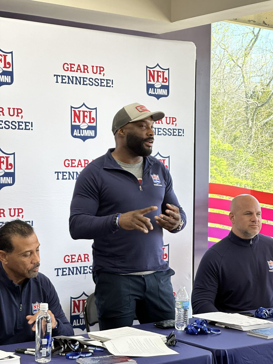 Even off the field, the game's excitement stays w/ retired players. Through our #GearUpTN campaign we're reminded of the power to inspire & make a difference in the community even after those glory days are over. Health & wellness in our community is what we’re passionate about