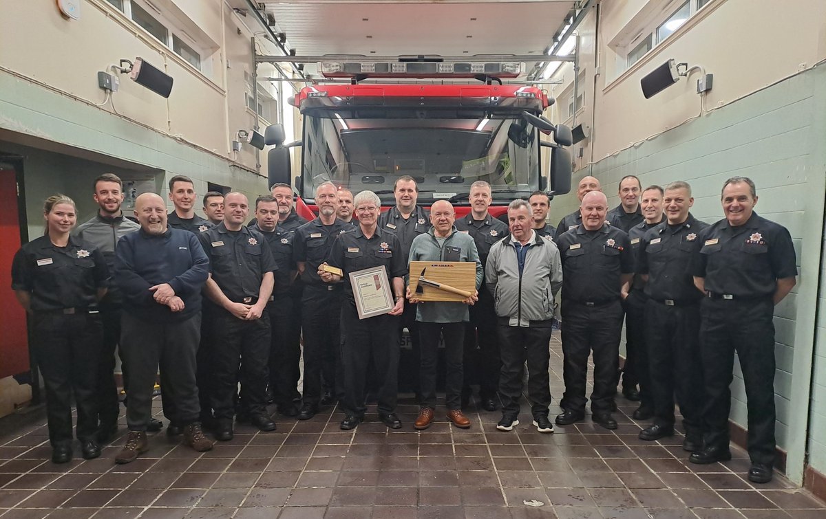 DACO_Prevention's tweet photo. Delighted to attend @largs_sfrs earlier this evening to present Firefighter Norman Burt with his retirement tally after an incredible 45 years and 3 months of on-call service. 

Many thanks to Norman for his service and best wishes for a long, healthy and happy retirement. https://t.co/sjwyAGvwDf