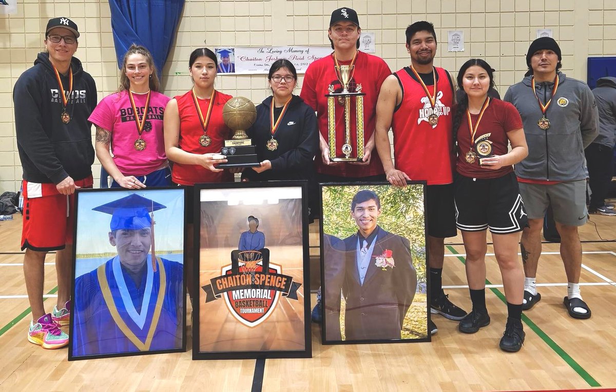 TreeFbgg's tweet image. Champed it out! Two weekends in a row! Won 10 games in a row #rezball