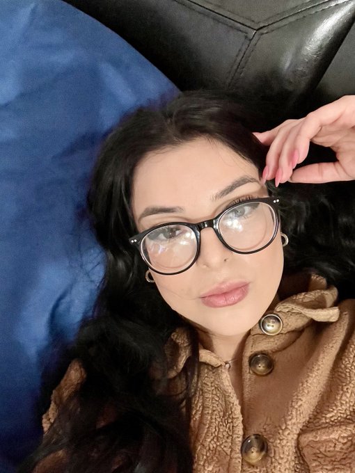 😇 https://t.co/RsVqucuci6