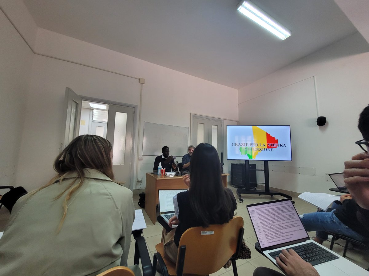 In the History and Institutions of Africa lesson on Monday, 26 March, we continued to deepen our knowledge of West Africa. This time, Mahamoud Idrissa Boune talked to us about Mali, the Haut Conseil Maliens d'Italie president and an Asce Sardegna operator. Thank you very much!