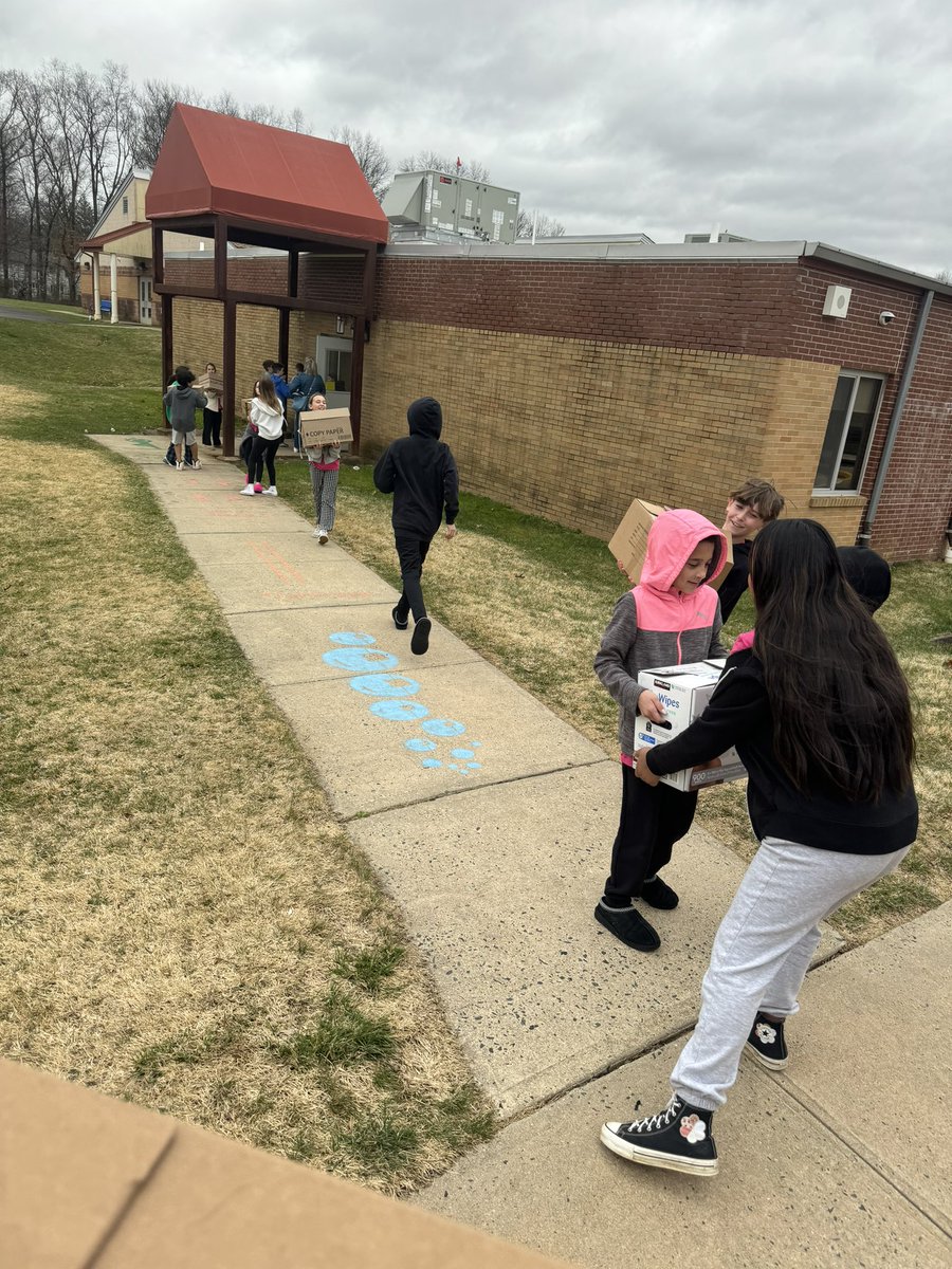 Ms. Parke 🤍 tweet media