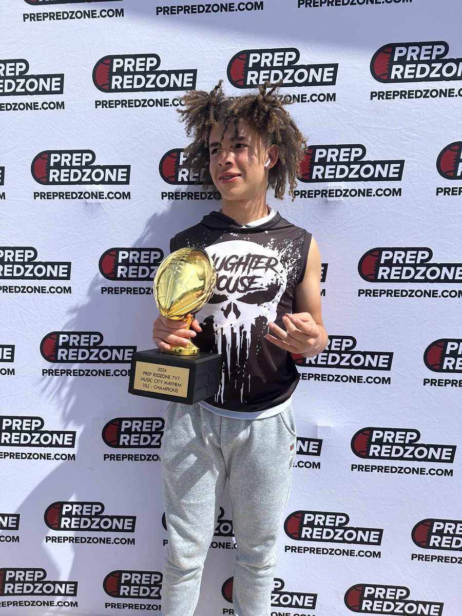 Ykdev1n's tweet image. See where we aiming for. Thanks @PrepRedzone for giving me the opportunity to show all I got on the field. 💯🙏🏽 I also went 6-1 with my team capping the tournament off with a championship