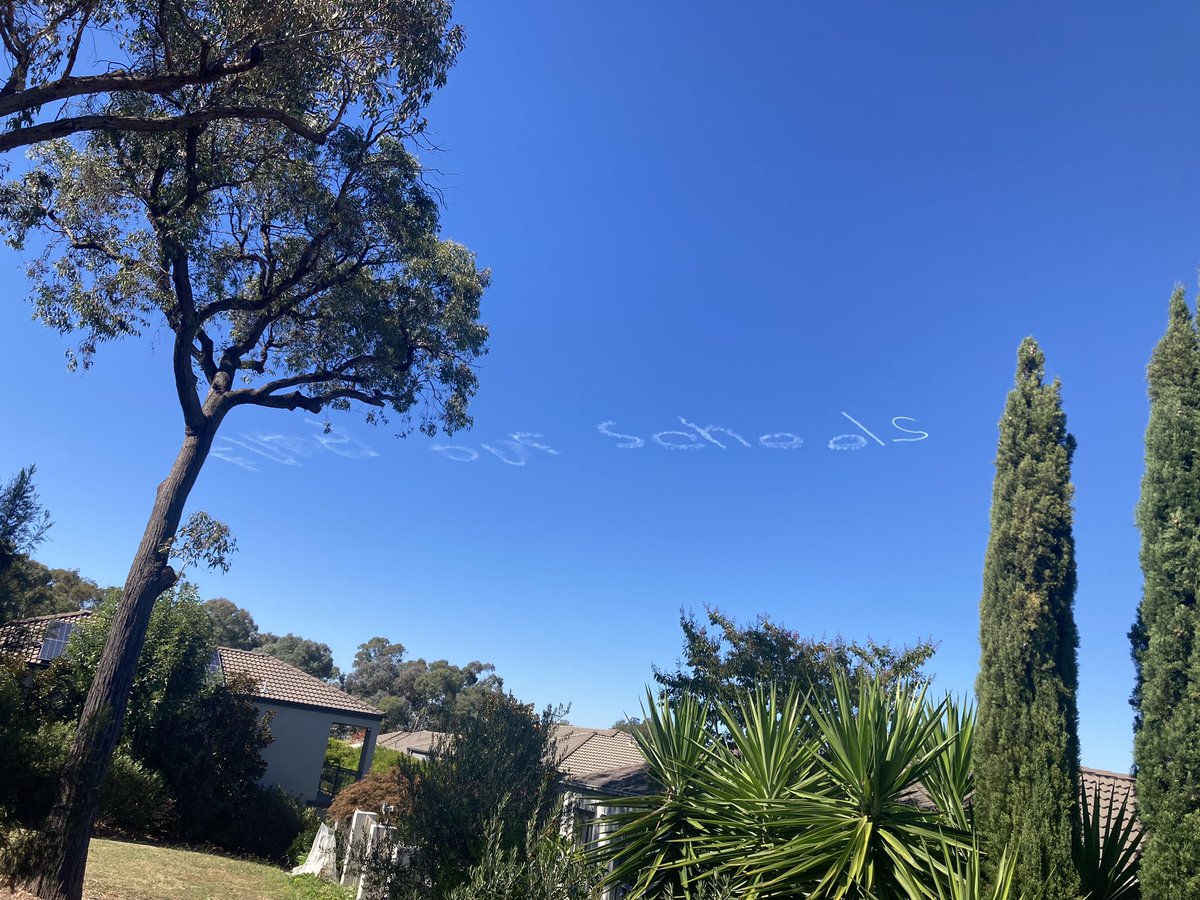 Fine sentiment over the skies of Canberra.