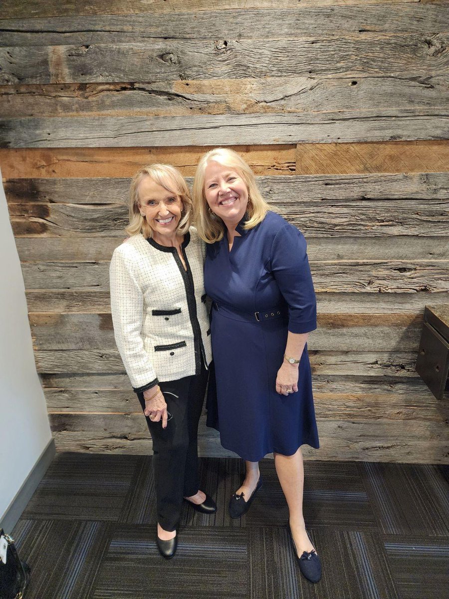 Governor Jan Brewer is someone I have always admired for her legacy of leadership in Arizona. It was great to see her last week at my campaign event! I am grateful for her continued support as I run for the Maricopa County Board of Supervisors.