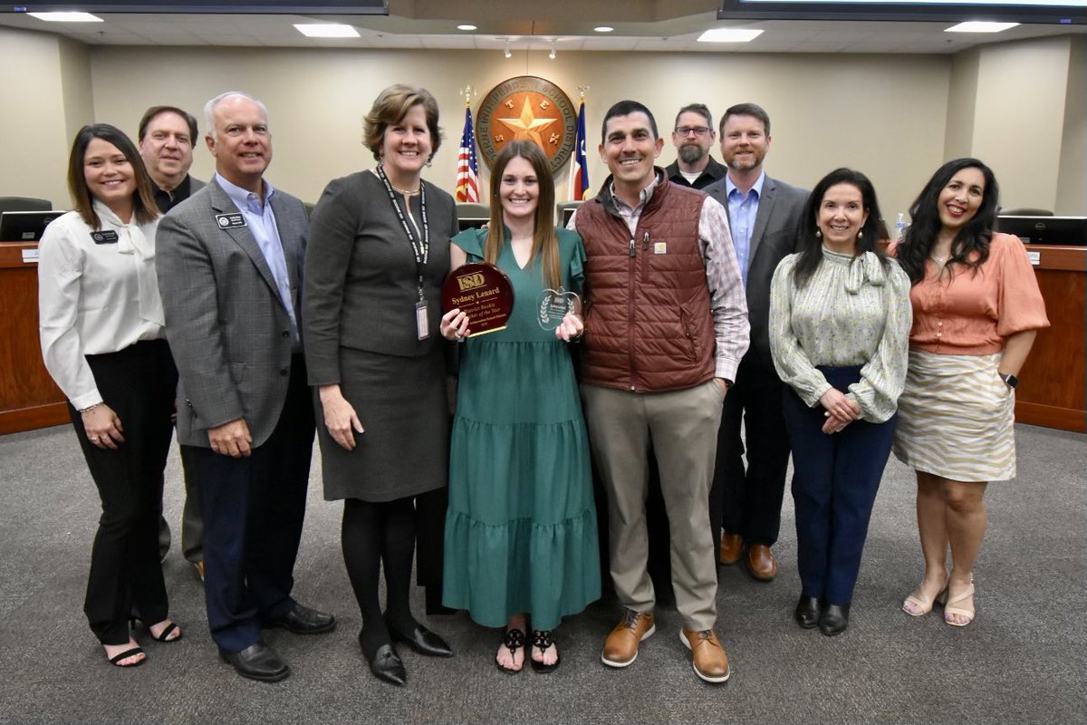 The 2023-2024 Boerne I.S.D Rookie Teacher of the Year, Sydney Lenard!! Mrs. Lenard was awarded the honor at tonight’s Boerne ISD school board meeting. Congratulations, Mrs Lenard! #fabrafamily #rookieoftheyear #bestofthebest