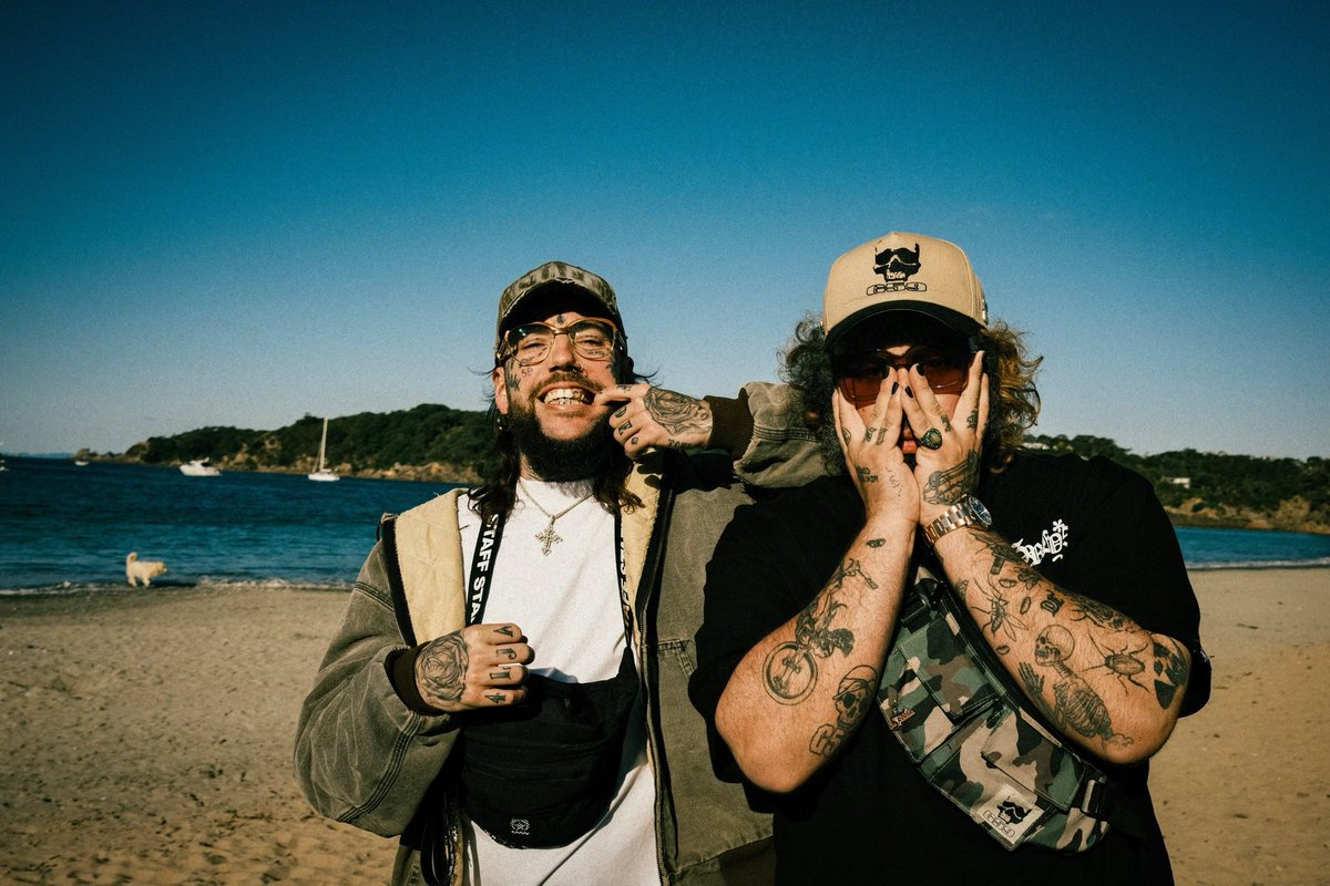 SUICIDEBOYS's tweet photo. $ NO CLEARANCE
THE B NOW STANDS FOR BUSINESS
FUCK THE INDUSTRY CUZ G59 IS FOR THE CHILDREN

📷: @dill35mm https://t.co/K2O17dbAwG