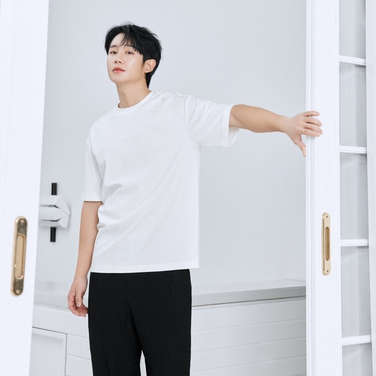 JUN69970034's tweet photo. 【📸】

ᴍɪɴᴅ ʙʀɪᴅɢᴇ ✖ ᴊᴜɴɢ ʜᴀᴇ ɪɴ

🌸

#정해인 #JungHaeIn #チョンヘイン https://t.co/KtiDK4vekI