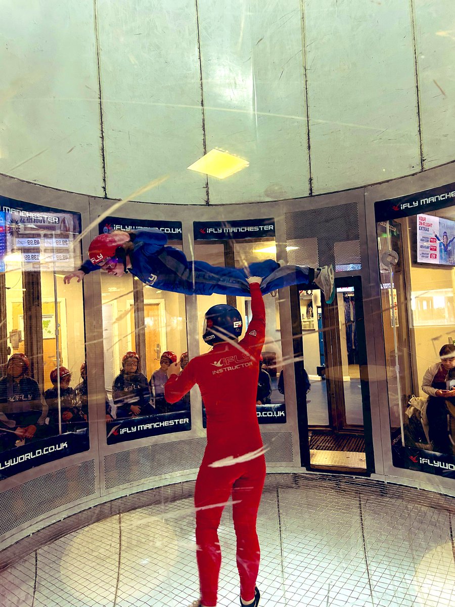 PetersClodagh's tweet image. Da 84 &amp;amp; 85 #100daysofwalking  Lovely walk by the river Alyn yesterday afternoon. The usual walk around New Brighton tonight. No photo tonight but son was at #iFLY today 🙌🤩