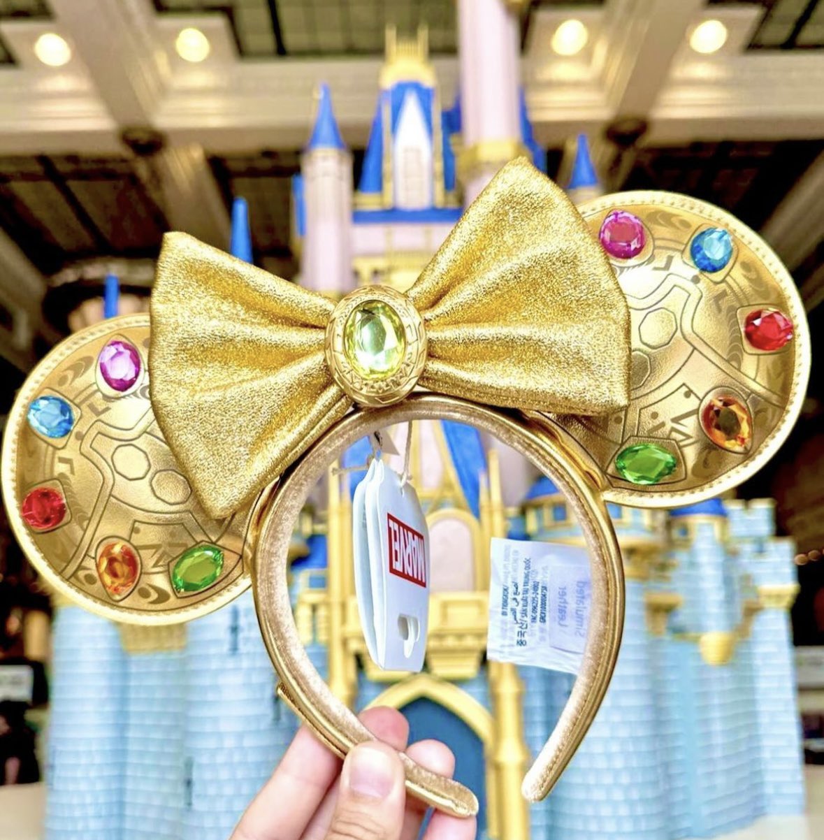 香港ディズニー マーベル カチューシャ キラキラストーン 新品タグ付き