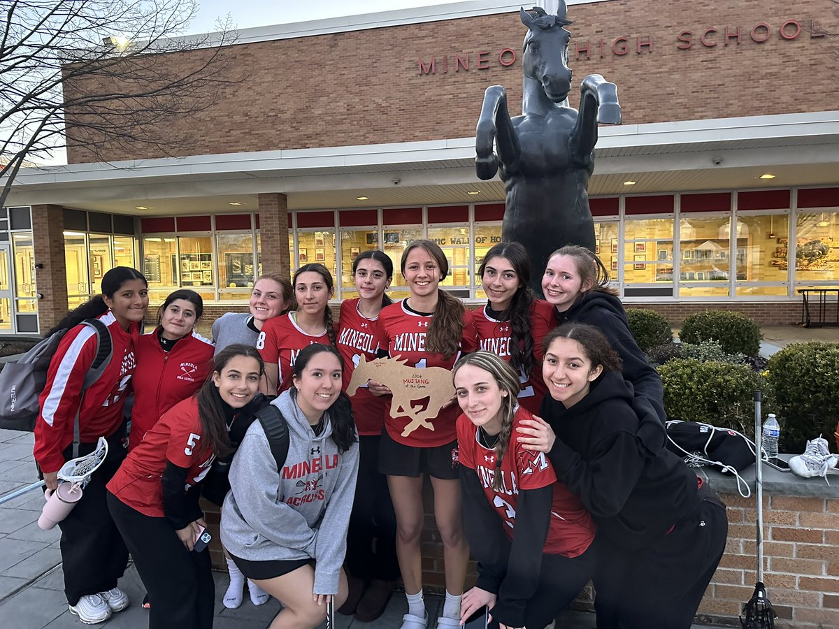 First Mustang of the Game for the 2024 season goes to Jules! 🐴 She started the season off strong, showing no fear during preseason practices and the first game. Big first W for the team - with 7 different goal scorers! Looking forward to a great season!! 🥍 ❤️🫶🏻 <a href="/MineolaUFSD/">Mineola UFSD</a>