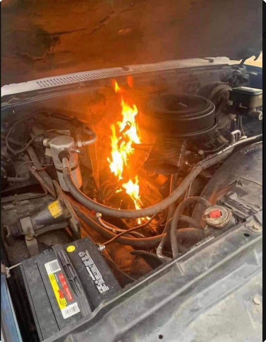 stilldey4u's tweet image. Okay, as a driver of common knowledge, what’s your next move? 😱🤦🏽