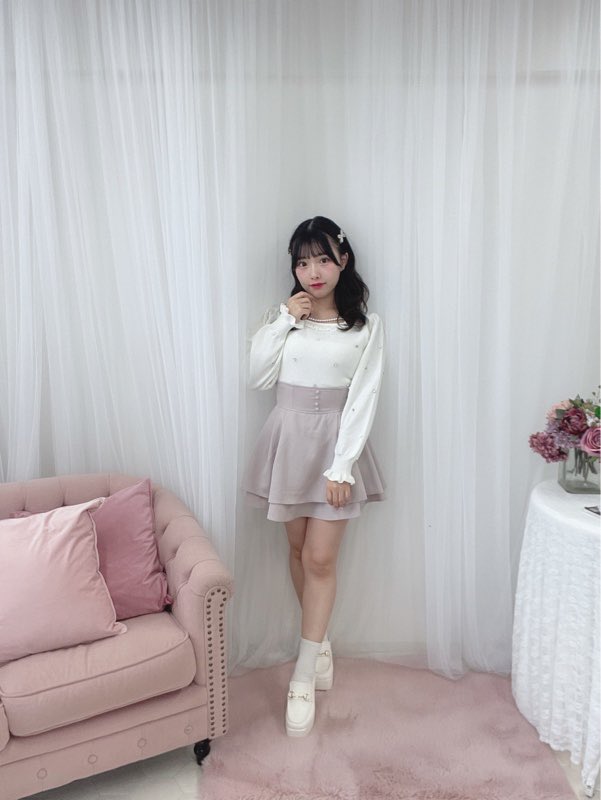 1ory_sjst's tweet photo. よく着るお洋服はこういう系統 🫖 𓈒𓏸
このモデルさん達みたいにかわいく着れないけどね🥲 https://t.co/AF6YThrNkB