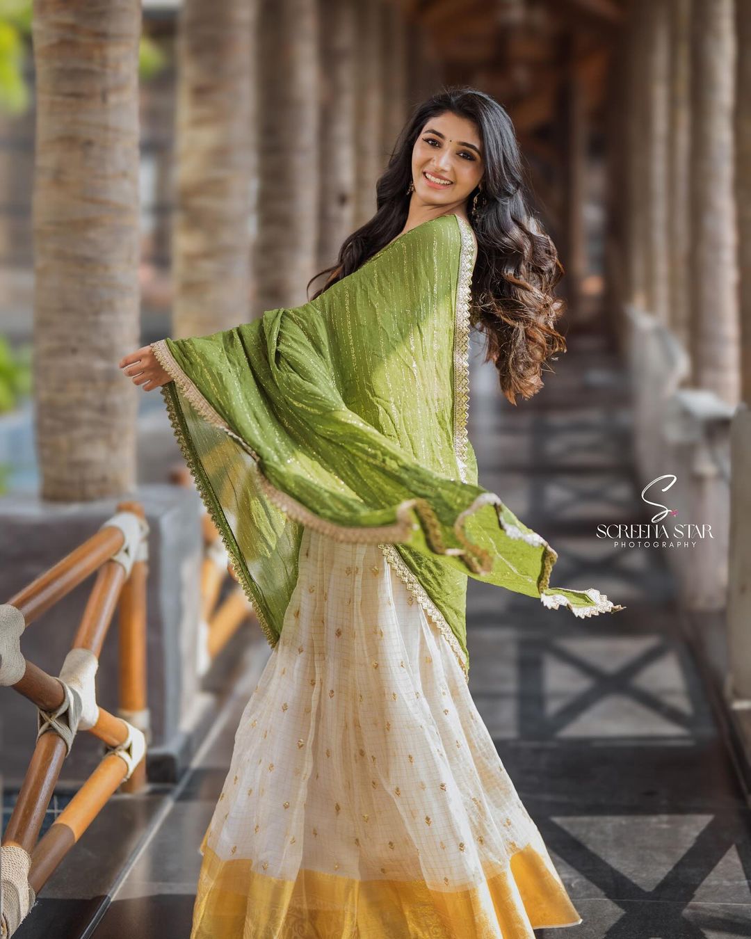 GJk7OD1asAAmIml?format=jpg&name=large