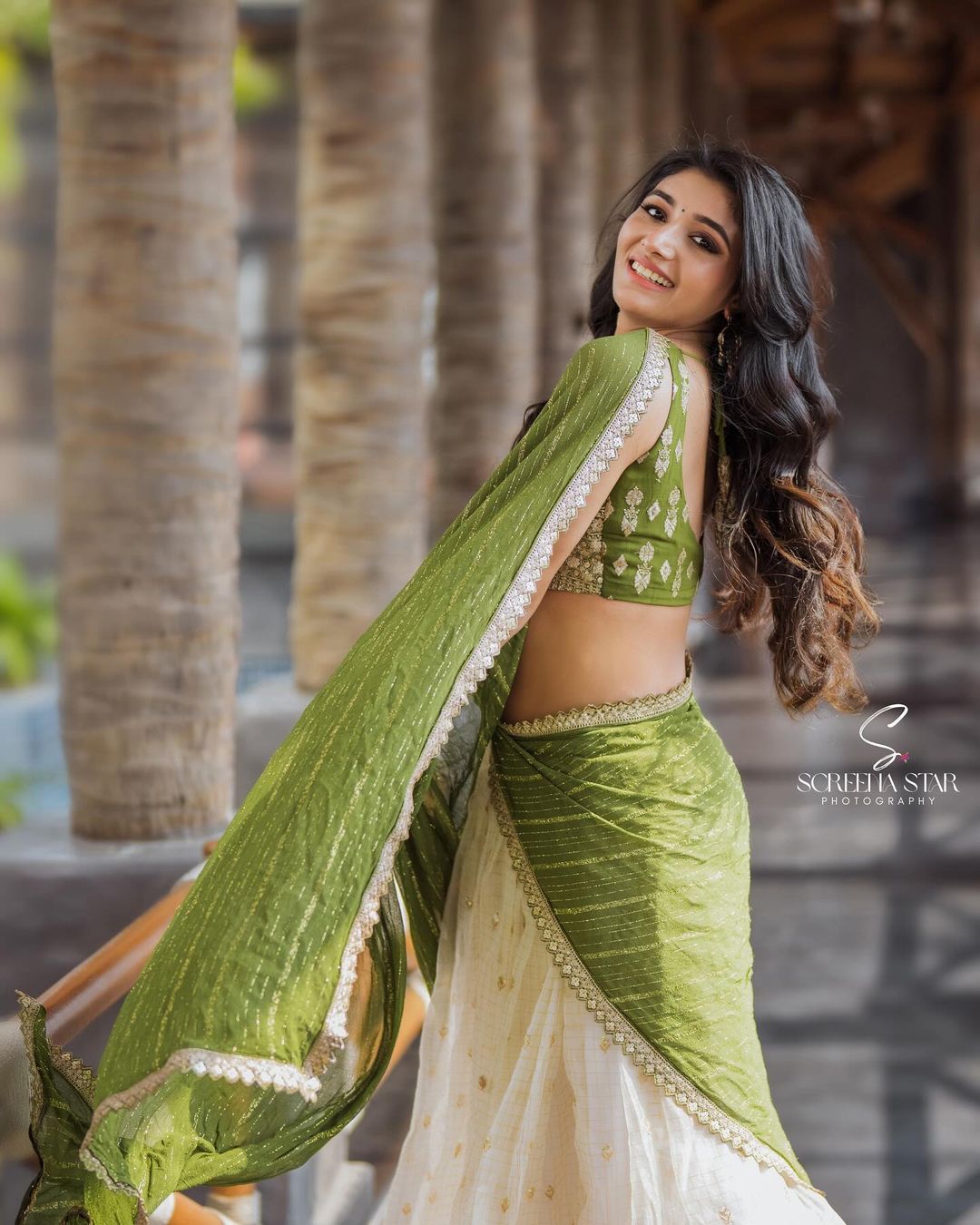 GJk7OD2boAAAXFJ?format=jpg&name=large