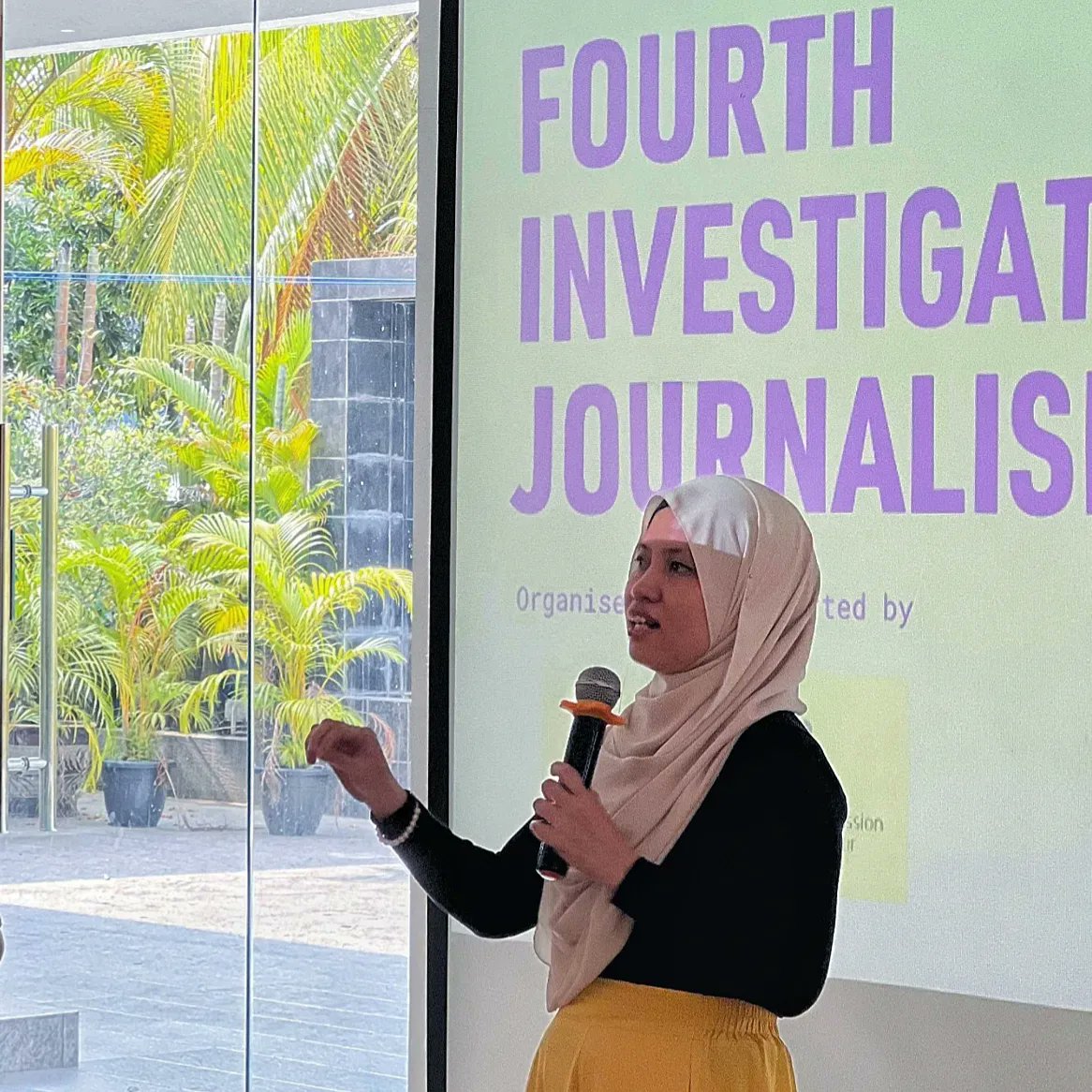 MCCHR's Firdaus Husni speaks at The Fourth Investigative Journalism Summit last Saturday about the work of MCCHR through strategic litigation, the role of media in supporting strategic litigation to bring about change, and more. Thank you @TheFourth_media for having us!