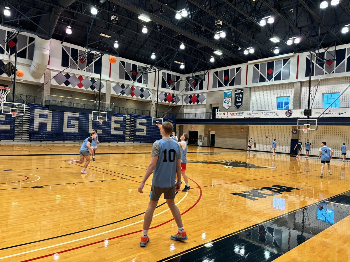Thank you to <a href="/Coach_Kahn/">Marcus Kahn</a> <a href="/Coach_Sansone/">Mark Sansone</a> and <a href="/UMW_Basketball/">UMW Basketball</a> for hosting our program tonight! Always love bringing our crew to you guys!