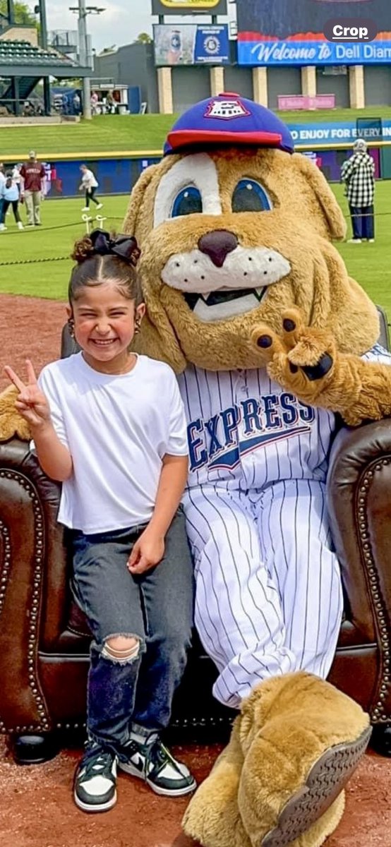 StevenRR's tweet image. So awesome!