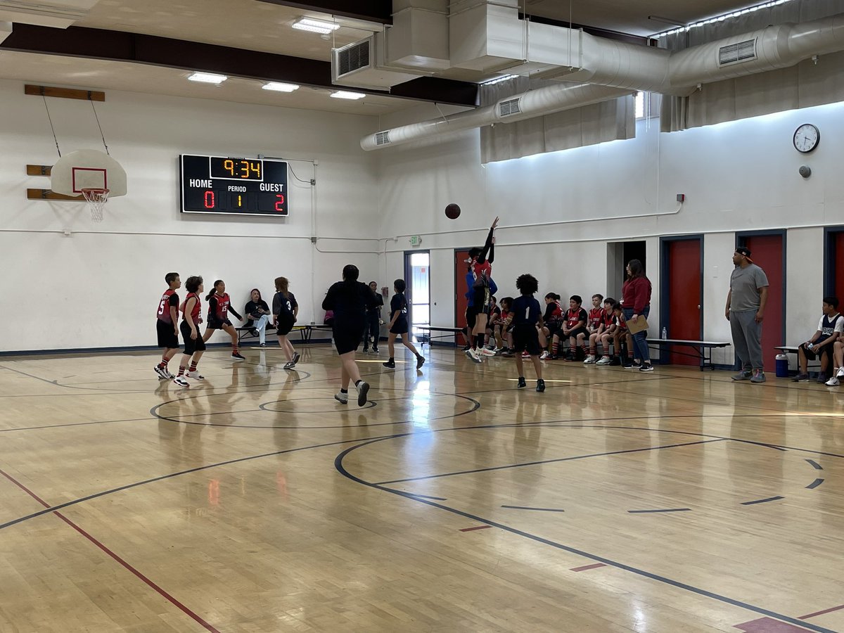 MrsAnthonyDover's tweet photo. @Dover_Bulldogs Basketball today! https://t.co/rMRn7lLFaS