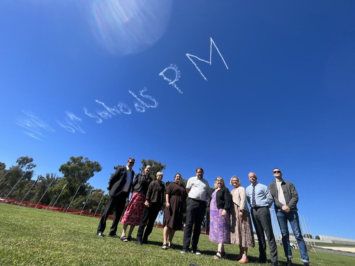 Did you catch a glimpse of our skywriting over Parliament House today? ✈️ Our message read 'FUND OUR SCHOOLS PM' and is a reminder of the urgent need to fix chronic underfunding of public schools in Aus. @AlboMP it's time to deliver full funding for all public schools! #auspol