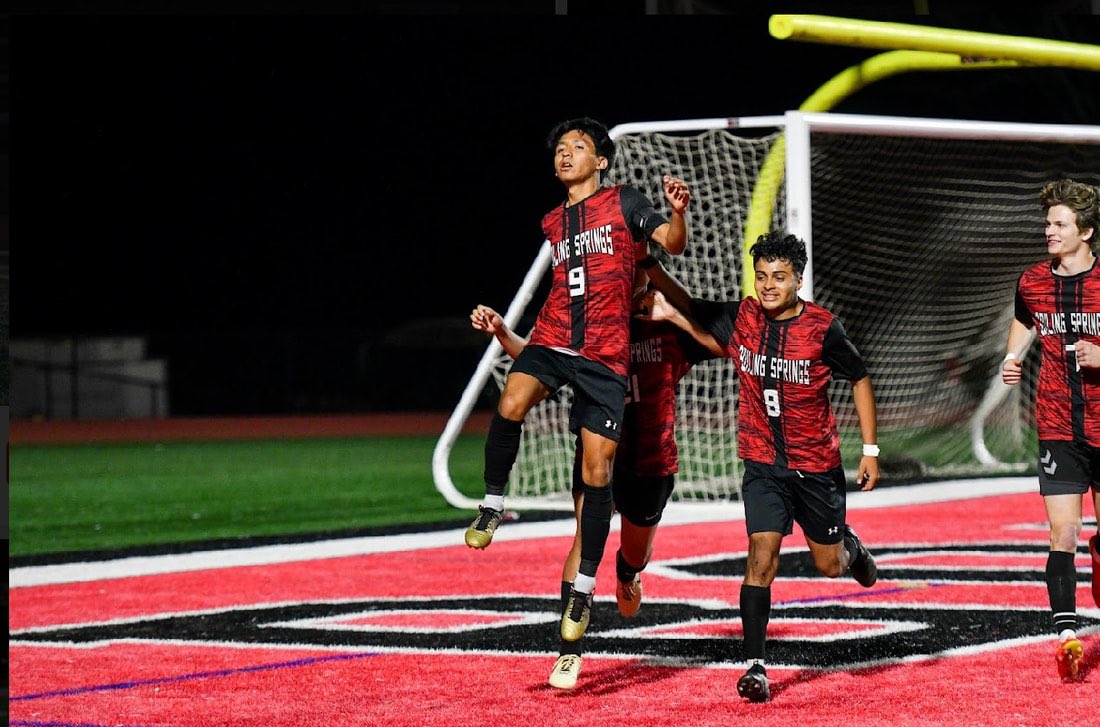 Boiling Springs Boys Soccer Even Up Region Standings With Win Over Byrnes on Monday Night @BSSportsJournal @AthleticsBSHS @BSHSBulldogs @zackmcq13 Hat tip to @treyatcitizen for help on the coverage boilingspringssportsjournal.weebly.com/boiling-spring…