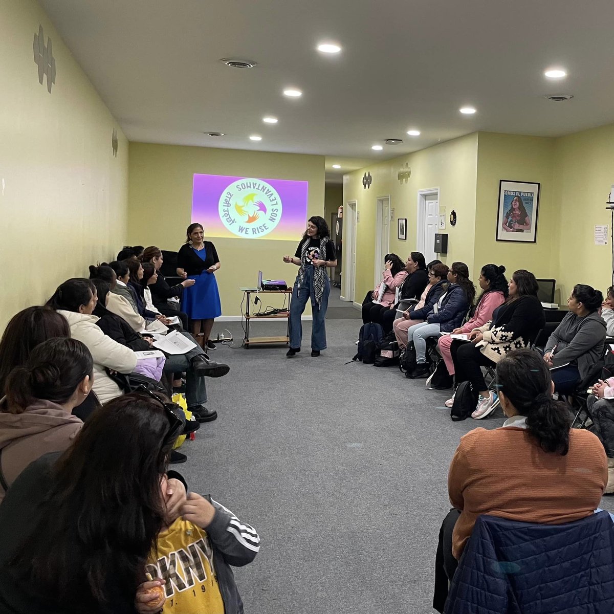 🧵6/6 Excited to partner up with @domesticworkers to begin the We Rise Training for Trainers at La Colmena. Together we are creating the next generation of leaders!