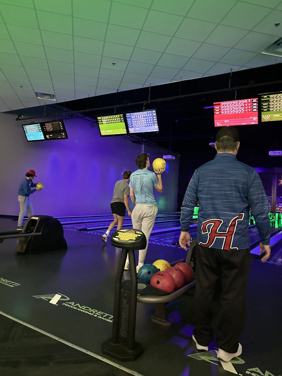 HVille_Baseball's tweet photo. After another great day of practice in Georgia, the fellas got in some team bonding with Bowling, Laser Tag, Go Karting, and Arcade games!

Game Day tomorrow, pending the incoming weather! #RainRainGoAway https://t.co/olvlmu0oO3
