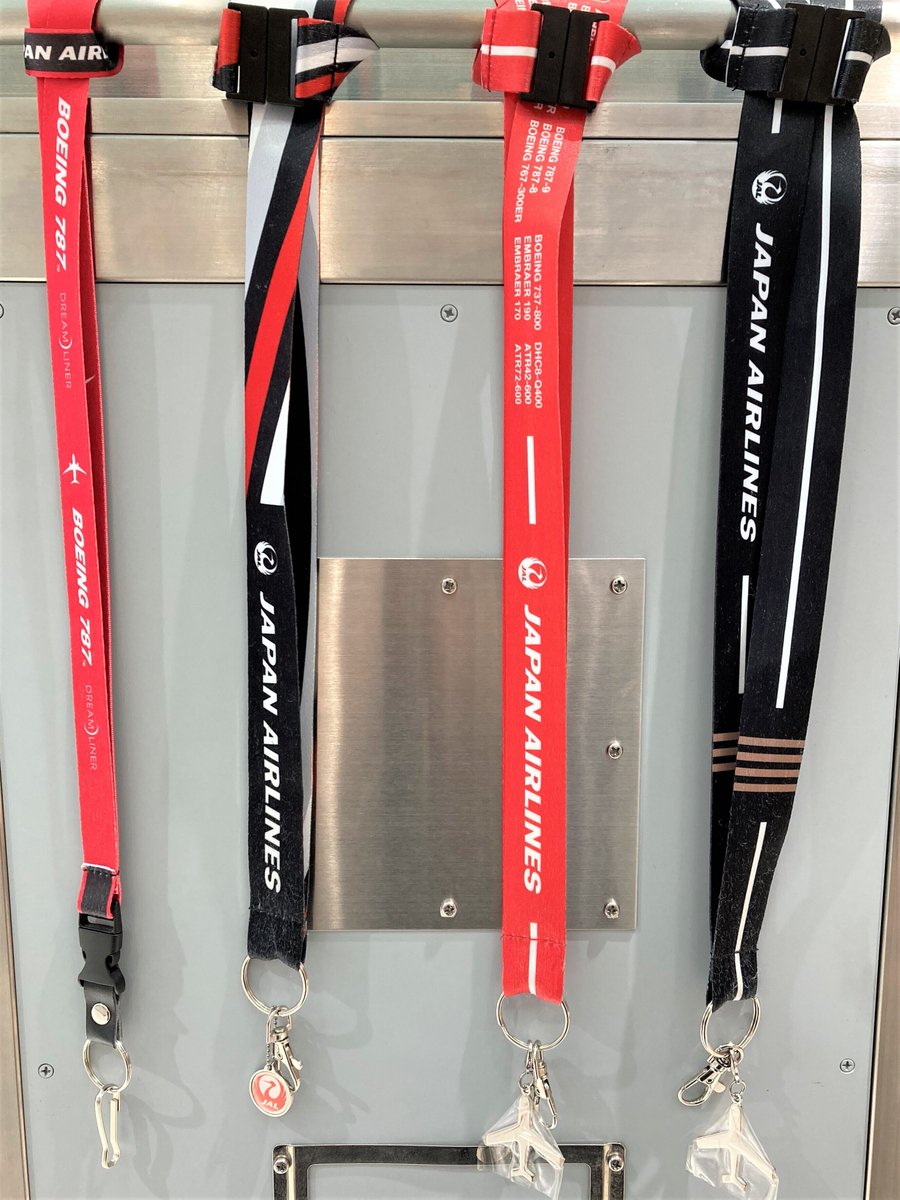 こんにちは🛫JAL PLAZA AIRPORTSHOP です🤗 もうすぐ4月ですね✨新生活