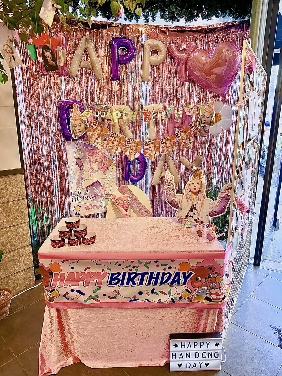 26일 스페셜 특전 그리고 포토존 설치 완료ฅ>ω<ฅ!!!

#Fantasy_Fairytale_몽환동화
#HappyHANDONGDay
<a href="/hf_dreamcatcher/">드림캐쳐 Dreamcatcher</a> 

#드림캐쳐 #dreamcatcher
#한동 #HANDONG #韩东