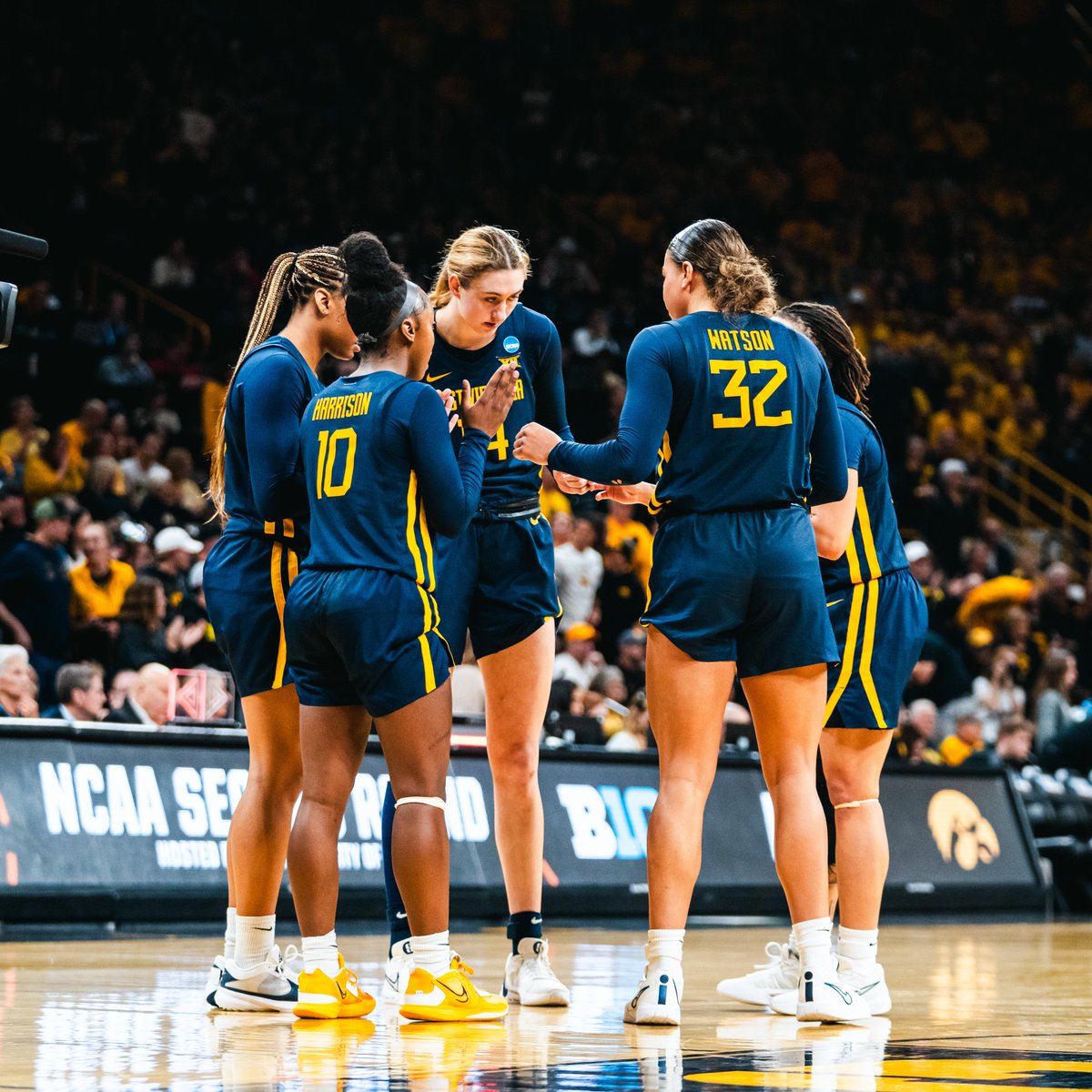 Thanks for being in our corner Mountaineer Nation 👏

We will be back.

#HailWV